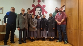 Indische Schwestern mit der Mitbrüdergemeinschaft der Salesianer Don Boscos in Würzburg